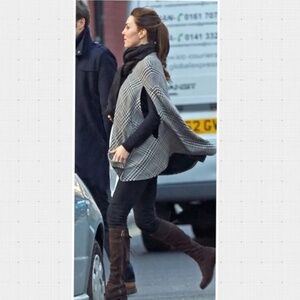 Plaid cape (inspired by Kate Middleton's Zara cape)